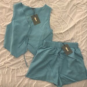 DAILY DRILLS!! BRAND NEW NWT Linen set- turquoise